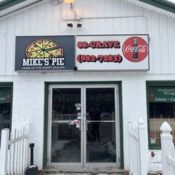 Mike's Pie - Signage
