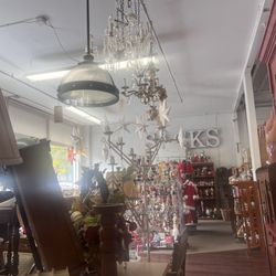 Sacks Hospice Thrift Shoppe of Providence