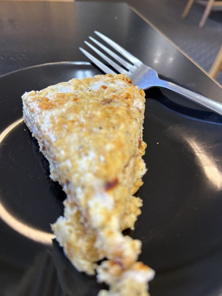 Coffee Lodge & Bakery Logo