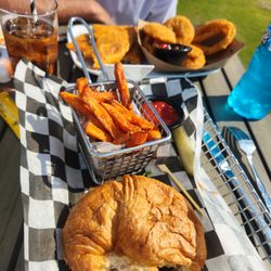 Cafe Expresso East - Blackened shrimp sandwich and sweet potatoes