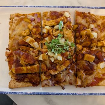 Nectarine - Best BBQ Chicken 1/2 (GF, P, VO, EF) Organic Chicken, Pineapple, Red Onion, Micro Basil, Red Sauce, BBQ Drizzle, Vegan "Mozzarella", Fontina - Coffee & Tea Near Me - Dripping Springs, Texas Nectarine - Best BBQ Chicken 1/2 (GF, P, VO, EF) Organic Chicken, Pineapple, Red Onion, Micro Basil, Red Sauce, BBQ Drizzle, Vegan "Mozzarella", Fontina - Coffee & Tea Near Me - Dripping Springs, Texas