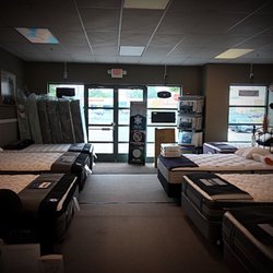 Mattress Mart - Inside view of the front entrance
