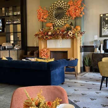 Tygart Hotel, Ascend Hotel Collection - Bar/Breakfast area - Hotels Near Me - Elkins, West Virginia Tygart Hotel, Ascend Hotel Collection - Bar/Breakfast area - Hotels Near Me - Elkins, West Virginia
