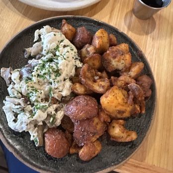 Bearcat CBD - Egg white mushroom scramble and potatoes - Coffee & Tea Near Me - New Orleans, Louisiana Bearcat CBD - Egg white mushroom scramble and potatoes - Coffee & Tea Near Me - New Orleans, Louisiana