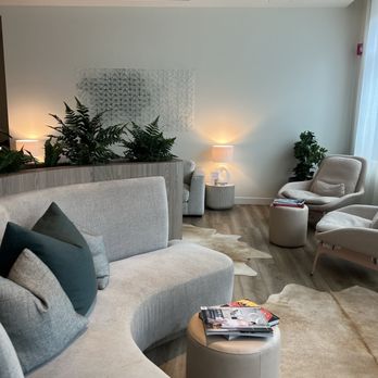 milk + honey | Gold Coast - Waiting room - Day Spas Near Me - Chicago, Illinois milk + honey | Gold Coast - Waiting room - Day Spas Near Me - Chicago, Illinois