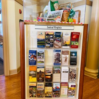 Suffolk Visitor Center - Pamphlets for Central Virginia - Visitor Centers Near Me - Suffolk, Virginia Suffolk Visitor Center - Pamphlets for Central Virginia - Visitor Centers Near Me - Suffolk, Virginia