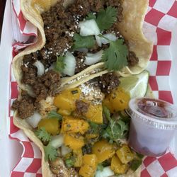 Small Moutain Street Tacos