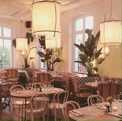 Auteuil Brasserie by null