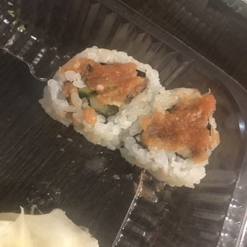 MOMO Sushi - Spicy Tuna Roll - Sushi Bars Near Me - Mill Creek, Washington MOMO Sushi - Spicy Tuna Roll - Sushi Bars Near Me - Mill Creek, Washington