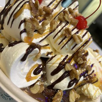 Desserts Sky River - Banana Split - Desserts Near Me - Elk Grove, California