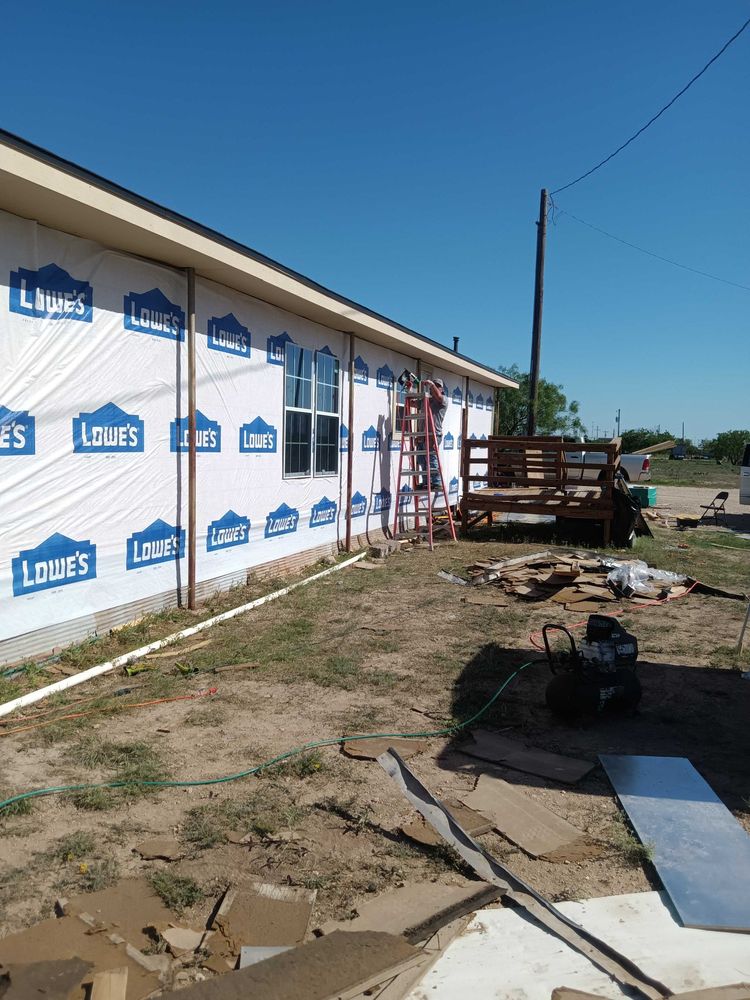 Slide of AL’s Lawn Service & Gonzalez Construction