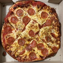 Medium pepperoni pizza