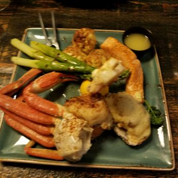 Captain James Landing - Seafood platter, very good. - Seafood Near Me - Baltimore, Maryland Captain James Landing - Seafood platter, very good. - Seafood Near Me - Baltimore, Maryland