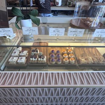 Sinta - Bakeries Near Me - Chula Vista, California Sinta - Bakeries Near Me - Chula Vista, California