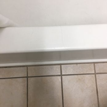 Quality Inn & Suites - Shower - Hotels Near Me - Ocean City, Maryland Quality Inn & Suites - Shower - Hotels Near Me - Ocean City, Maryland