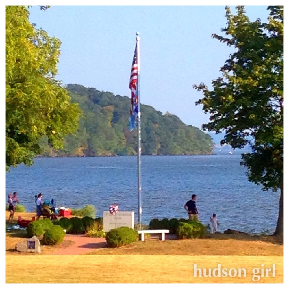 VETERAN’S MEMORIAL PARK Updated September 2024 26 Riverview Ave