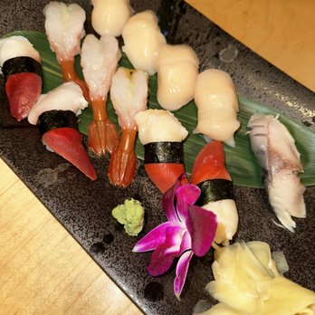 Sankyu Sushi & Izakaya - Surf Clam, Sweet Shrimp, Scallop, Homemade Mackerel - Sushi Bars Near Me - Mount Prospect, Illinois