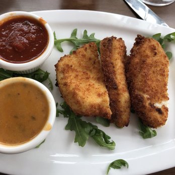 Fratelli's Trattoria - Mozzarella en Corrozza! - Italian Near Me - Croton on Hudson, New York