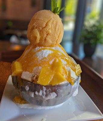 LUMI Dessert Cafe by null