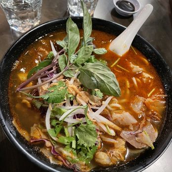 Amazing Basil - bun bo hue - Asian Fusion Near Me - Fremont, California