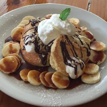 Cream Pot - S'mores soufflé pancakes - Breakfast & Brunch Near Me - Honolulu, Hawaii Cream Pot - S'mores soufflé pancakes - Breakfast & Brunch Near Me - Honolulu, Hawaii