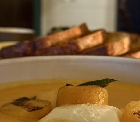 The Inn at Mattei's Tavern, Auberge Collection by null