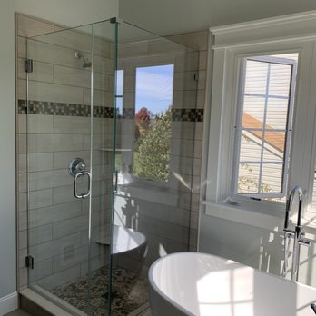 Alderfer Glass - Shower glass install - Auto Glass Services Near Me - Telford, Pennsylvania