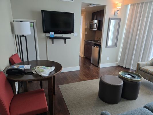Rosedale on Robson Suite Hotel by null