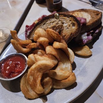 The Promenade Cafe - Cafes Near Me - Long Beach, California The Promenade Cafe - Cafes Near Me - Long Beach, California