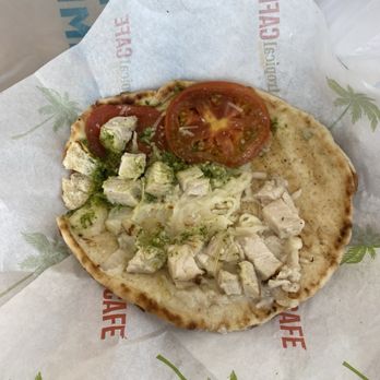 Tropical Smoothie Cafe - Chicken Pesto Flatbread - Juice Bars & Smoothies Near Me - Tulsa, Oklahoma Tropical Smoothie Cafe - Chicken Pesto Flatbread - Juice Bars & Smoothies Near Me - Tulsa, Oklahoma