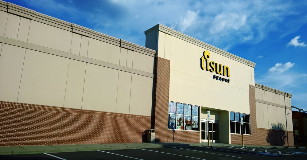 TISUN BEAUTY Updated October 2024 47 Photos & 48 Reviews 9011 S