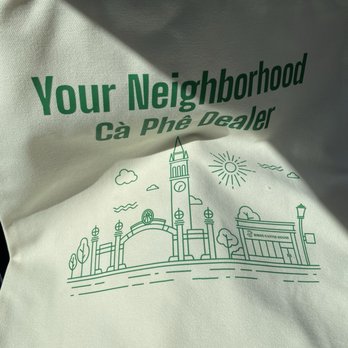 Binge Coffee House - Tote (back) - Vietnamese Near Me - Berkeley, California