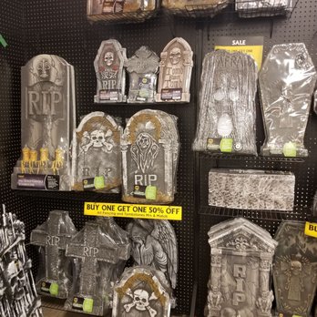 Spirit Halloween - Costumes Near Me - Belleville, Ontario
