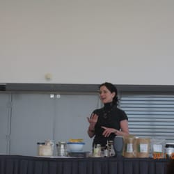 Holistic Health With Mandi
