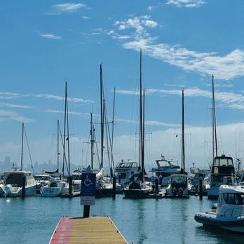 Sam's Anchor Cafe - Lovely views - Seafood Near Me - Tiburon, California