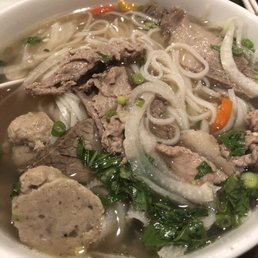 Deluxe pho Deluxe pho