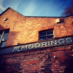 Moorings - Elegant riverside location