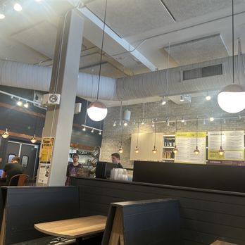 Blackberry Market - Inside - Cafes Near Me - La Grange, Illinois