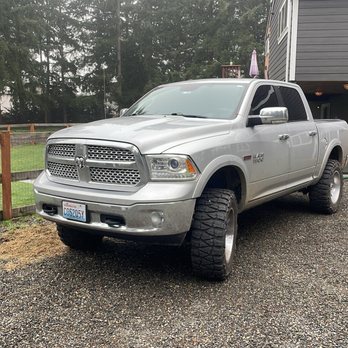 Trinity Wheel And Tire - 35 x 12.5 x 20 Nitto EXtreme MT - Tires Near Me - Kent, Washington Trinity Wheel And Tire - 35 x 12.5 x 20 Nitto EXtreme MT - Tires Near Me - Kent, Washington