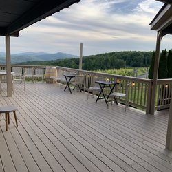 Fox Meadow Winery - Views