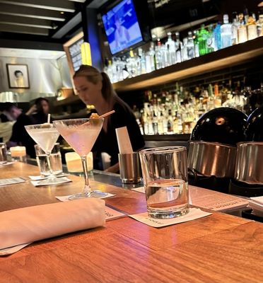 Honor Bar by null