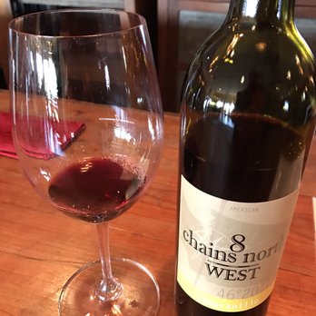 8 Chains North Winery - Wineries Near Me - Waterford, Virginia