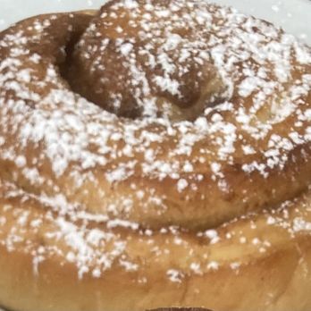 Cafe Fräulein - Zimtschnecke - Cafes Near Me - Munich, BY Cafe Fräulein - Zimtschnecke - Cafes Near Me - Munich, BY