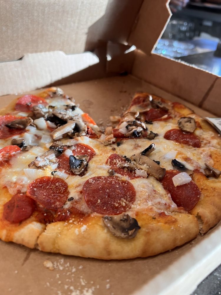 THE SABER BAR & GRILL Updated August 2024 50 Photos 201