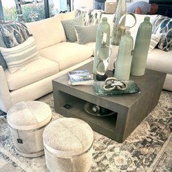 Venice Home - Living Room Furniture. Sofa and coffee table.