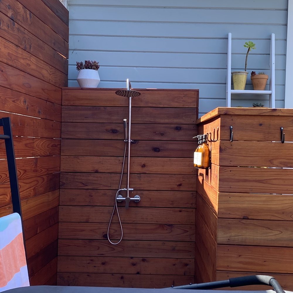 I Plumb - Outdoor shower/hot tub. - Plumbing Near Me - San Carlos, California I Plumb - Outdoor shower/hot tub. - Plumbing Near Me - San Carlos, California