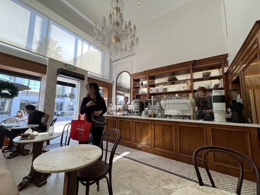 Avva Coffee Beverly Hills by null