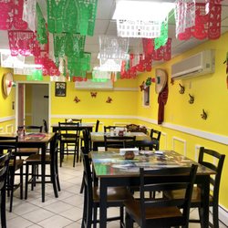 Taqueria el Jalapeno - Dining room