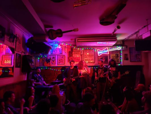 Ain't Nothin But The Blues Bar by null