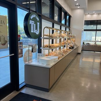 Tous Les Jours - Bakeries Near Me - La Habra, California